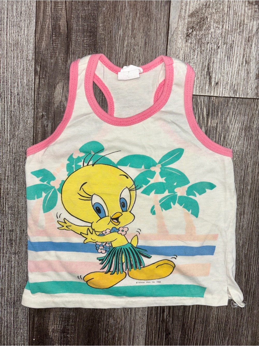 1988 vintage hula Tweety Graphic Tank Top - White with Pink Trim 4/5 years